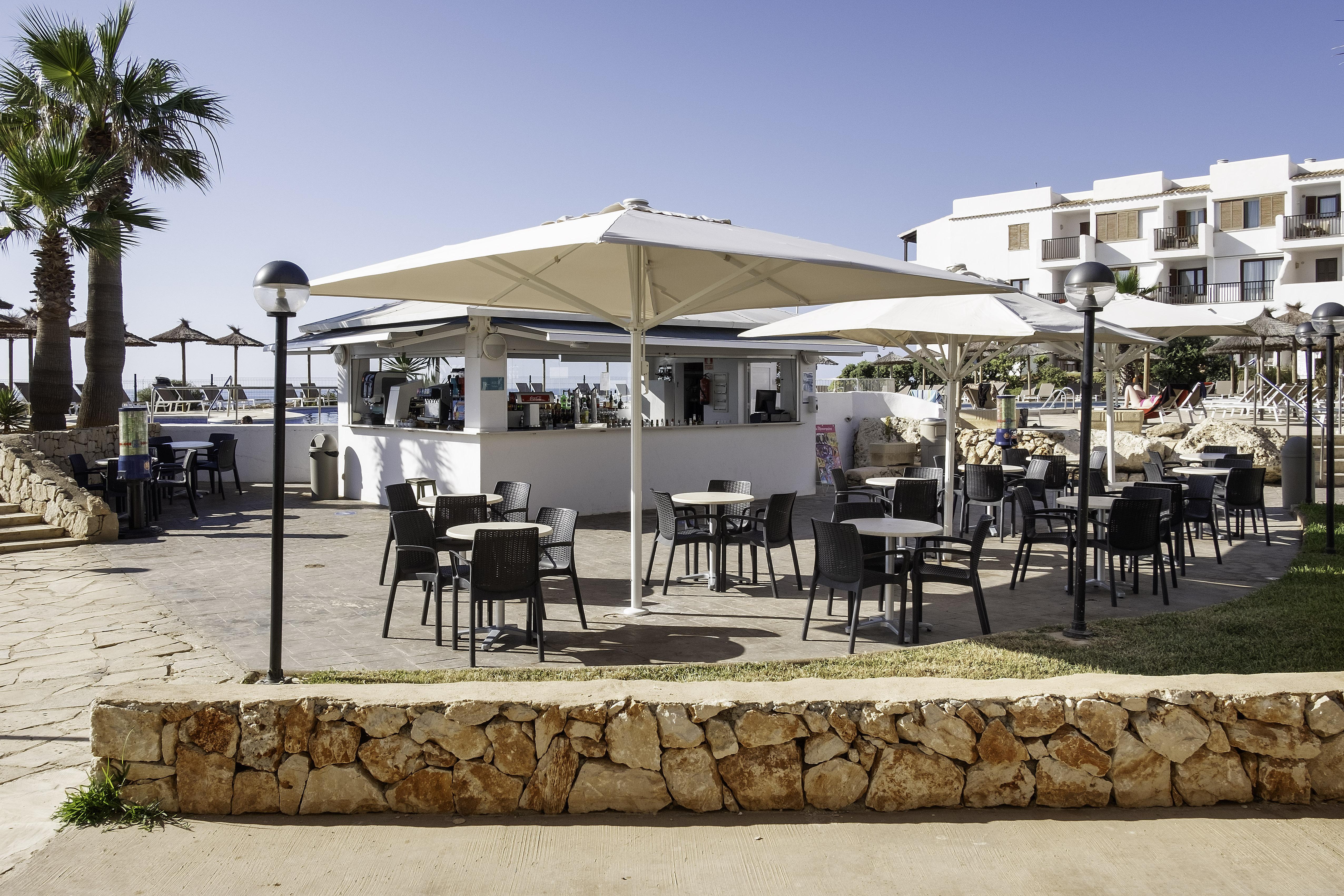 Alua Suites Las Rocas Cala D´Or Eksteriør bilde