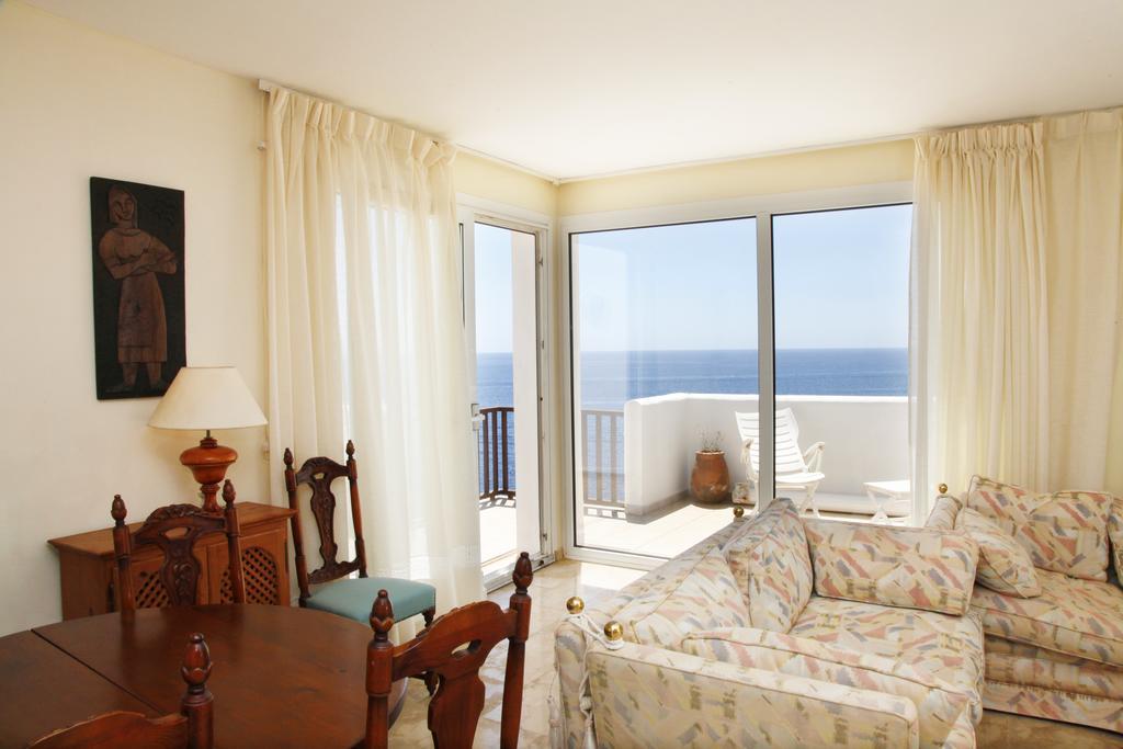 Alua Suites Las Rocas Cala D´Or Eksteriør bilde